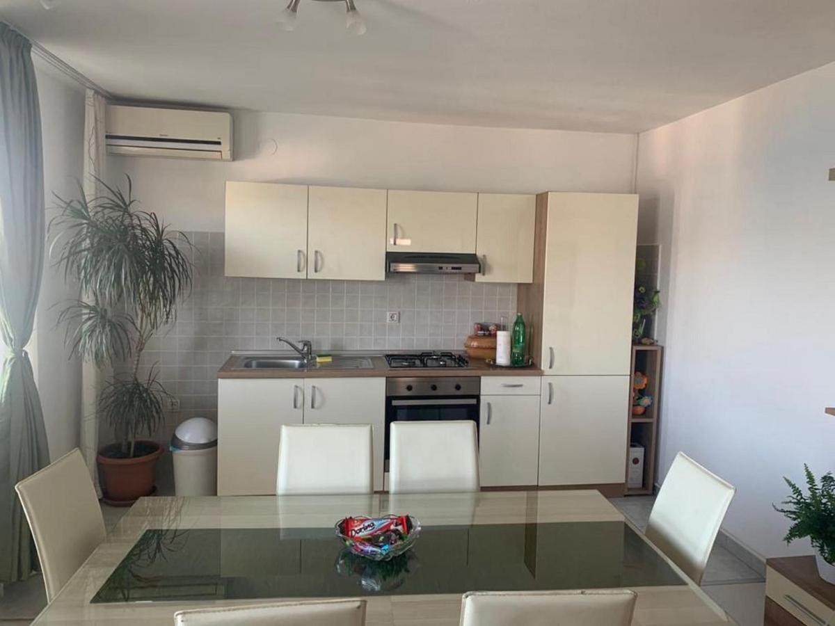 טרוגיר Apartman Kristina מראה חיצוני תמונה