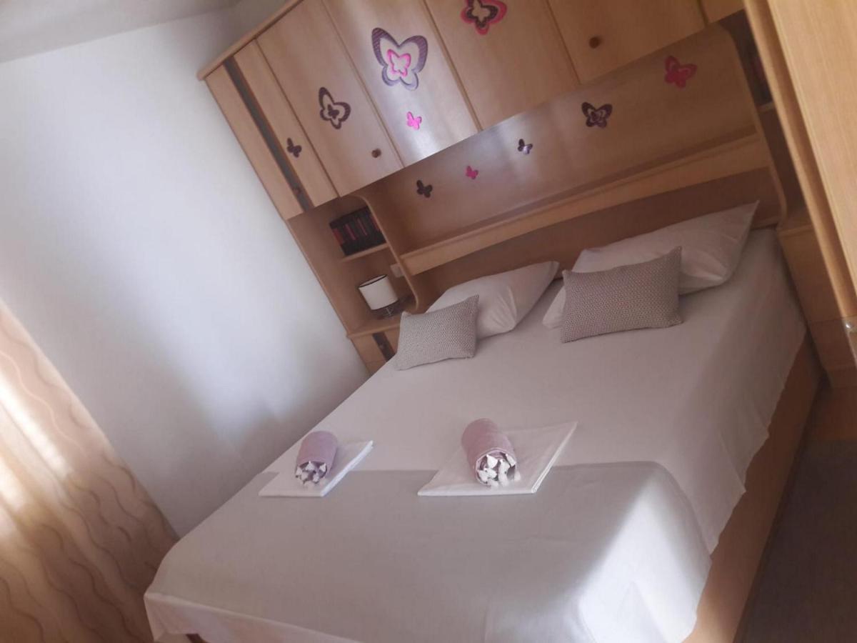 טרוגיר Apartman Kristina מראה חיצוני תמונה